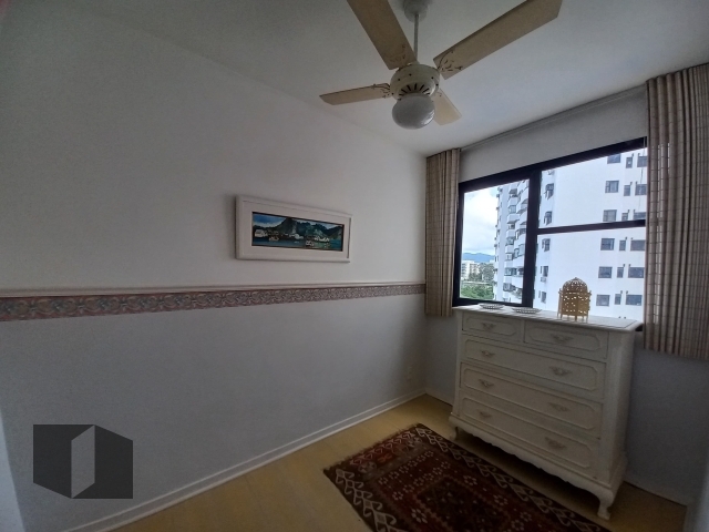 Apartamento à venda com 2 quartos, 79m² - Foto 10