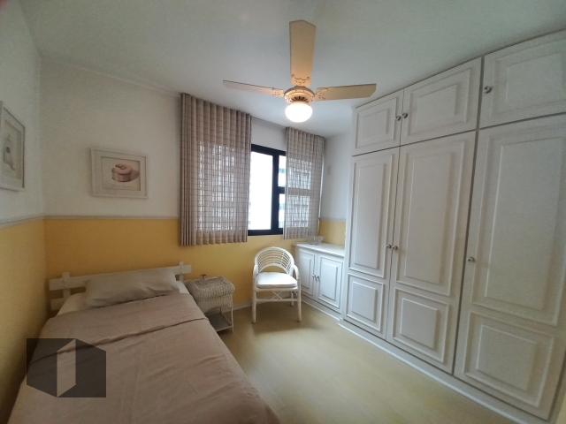 Apartamento à venda com 2 quartos, 79m² - Foto 9