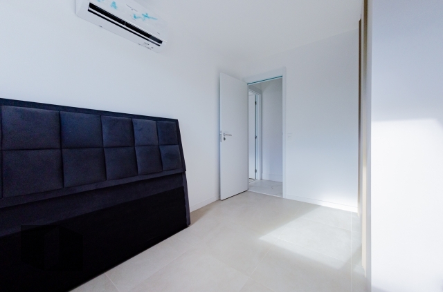 Apartamento à venda com 2 quartos, 78m² - Foto 14