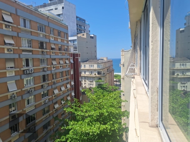 Apartamento à venda com 3 quartos, 103m² - Foto 6