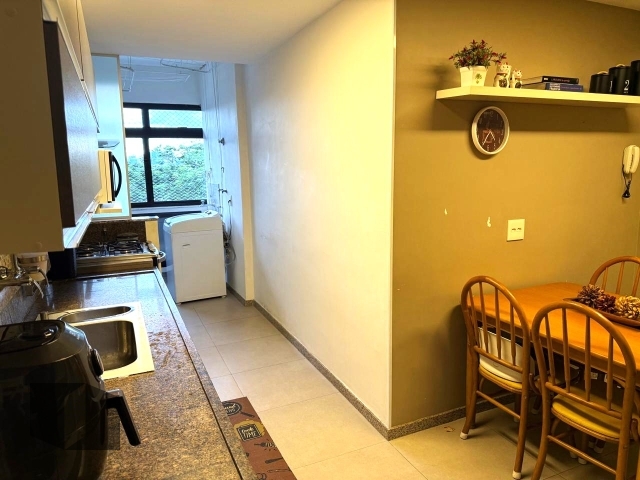 Apartamento à venda com 3 quartos, 140m² - Foto 19