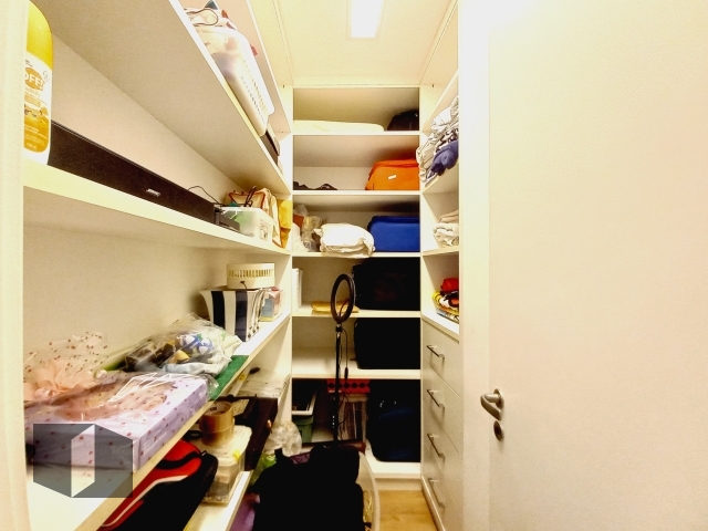 Apartamento à venda com 4 quartos, 153m² - Foto 24