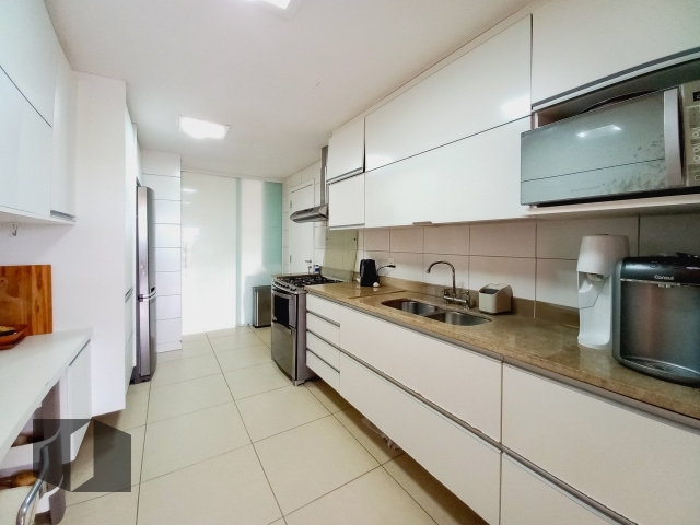 Apartamento à venda com 4 quartos, 153m² - Foto 26