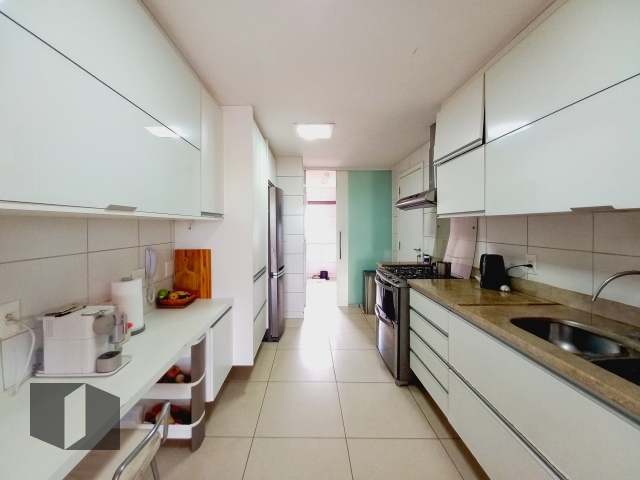 Apartamento à venda com 4 quartos, 153m² - Foto 28