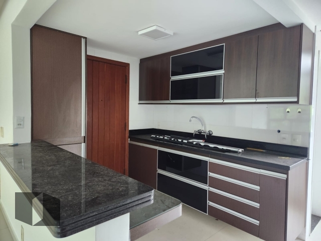 Apartamento à venda com 3 quartos, 103m² - Foto 14