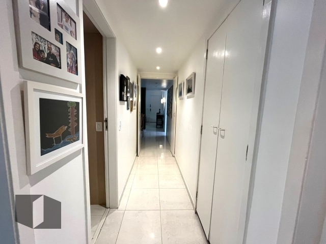 Apartamento à venda com 3 quartos, 108m² - Foto 12