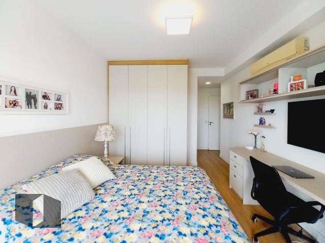 Apartamento para alugar com 4 quartos, 192m² - Foto 18