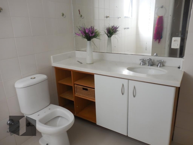 Apartamento à venda com 3 quartos, 167m² - Foto 9