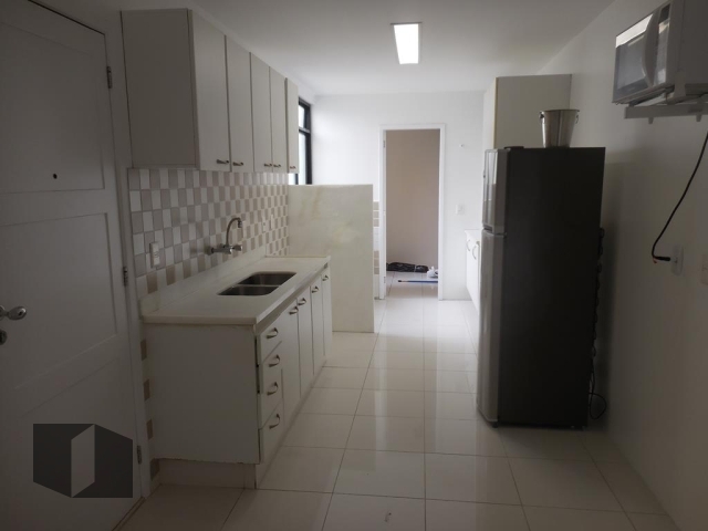 Apartamento à venda com 3 quartos, 167m² - Foto 17