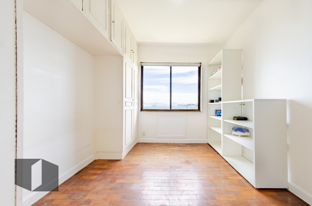 Apartamento à venda com 4 quartos, 189m² - Foto 14