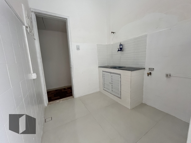 Apartamento para alugar com 2 quartos, 64m² - Foto 14