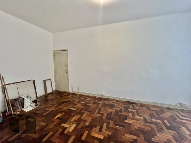 Apartamento para alugar com 2 quartos, 64m² - Foto 4