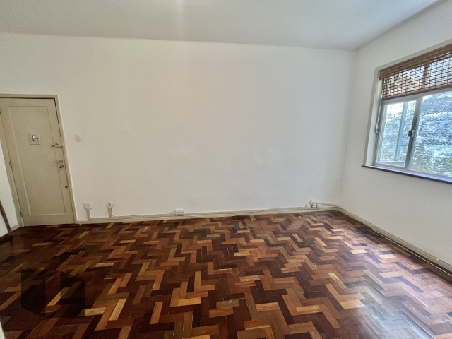 Apartamento para alugar com 2 quartos, 64m² - Foto 3