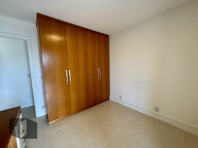 Apartamento à venda com 3 quartos, 120m² - Foto 13