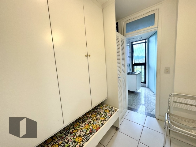 Apartamento à venda com 3 quartos, 120m² - Foto 25