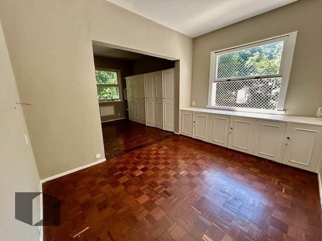 Apartamento para alugar com 3 quartos, 112m² - Foto 11