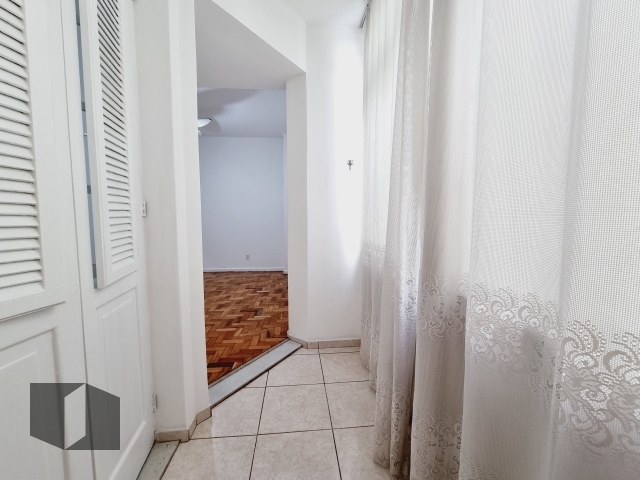 Apartamento à venda com 1 quarto, 54m² - Foto 5