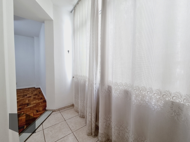 Apartamento à venda com 1 quarto, 54m² - Foto 7