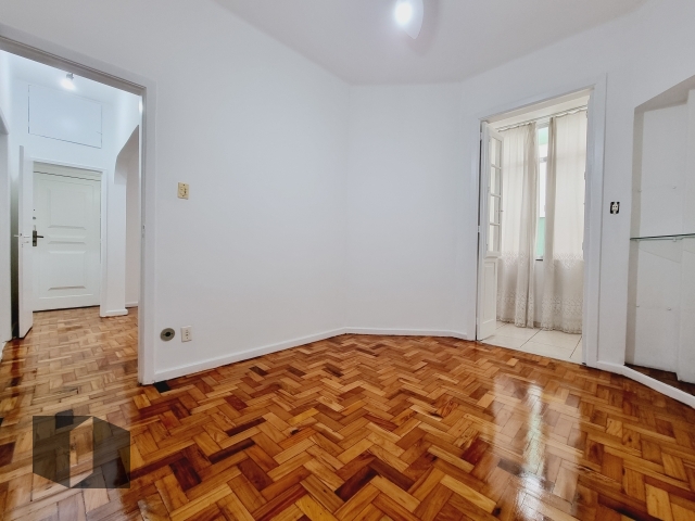 Apartamento à venda com 1 quarto, 54m² - Foto 11