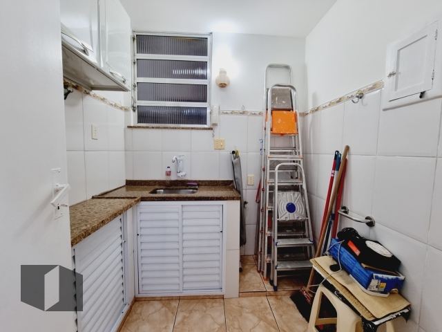 Apartamento à venda com 1 quarto, 54m² - Foto 17