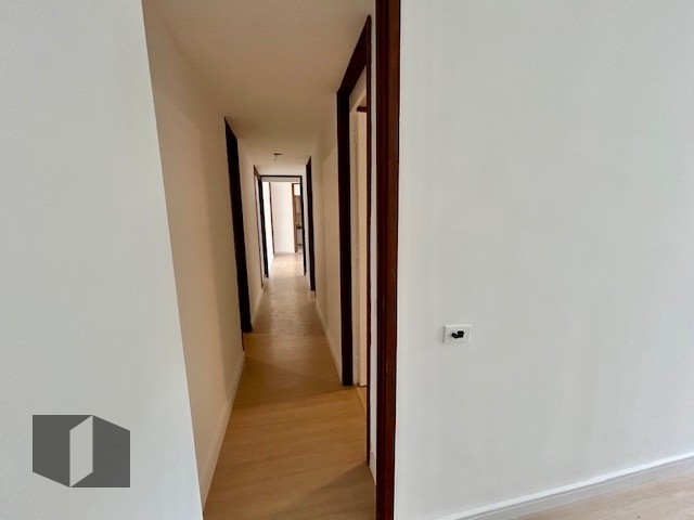 Apartamento à venda com 3 quartos, 114m² - Foto 16