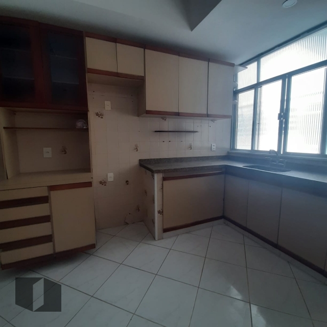 Apartamento à venda com 3 quartos, 120m² - Foto 25