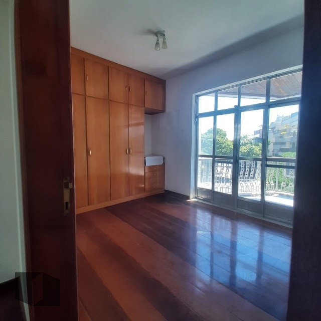 Apartamento à venda com 3 quartos, 120m² - Foto 9