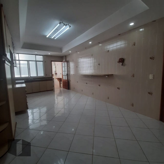 Apartamento à venda com 3 quartos, 120m² - Foto 21