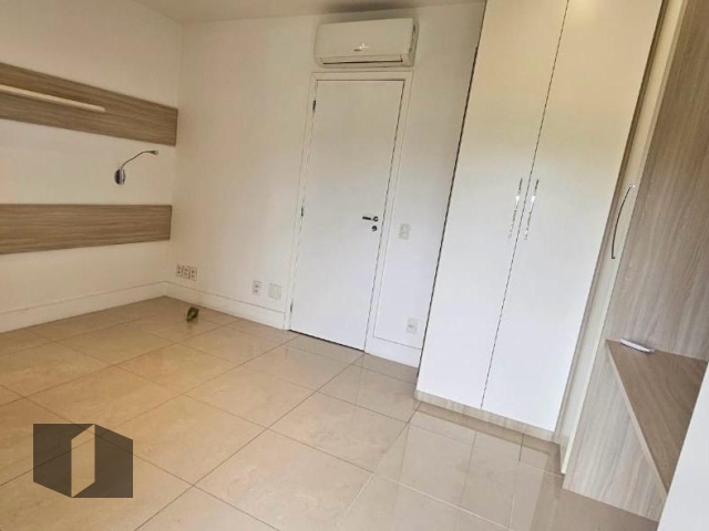 Apartamento à venda com 3 quartos, 165m² - Foto 9