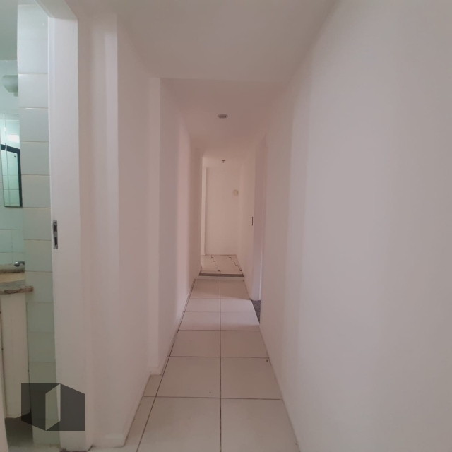 Cobertura para alugar com 3 quartos, 199m² - Foto 13