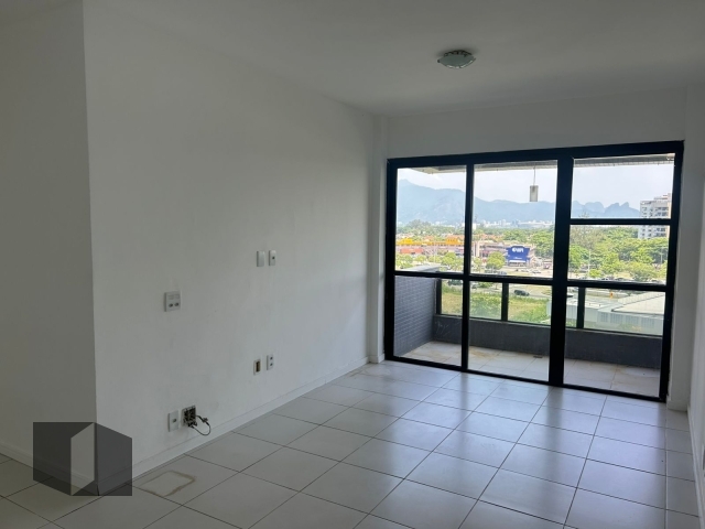 Apartamento à venda com 3 quartos, 92m² - Foto 1