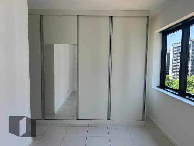 Apartamento à venda com 3 quartos, 92m² - Foto 5