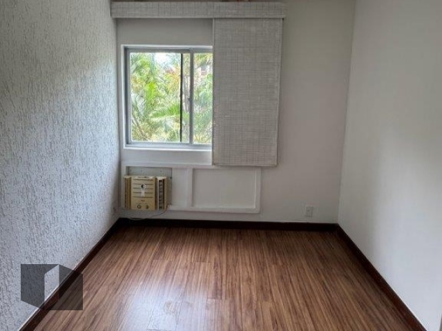 Apartamento à venda com 3 quartos, 106m² - Foto 13