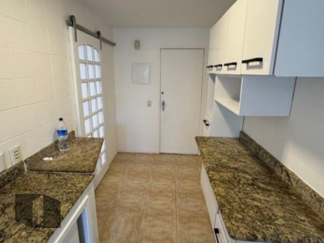 Apartamento à venda com 3 quartos, 106m² - Foto 28