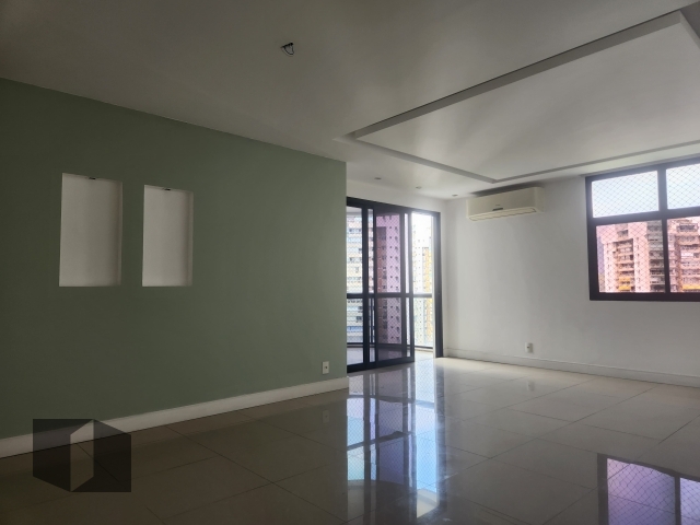 Apartamento à venda com 3 quartos, 126m² - Foto 4