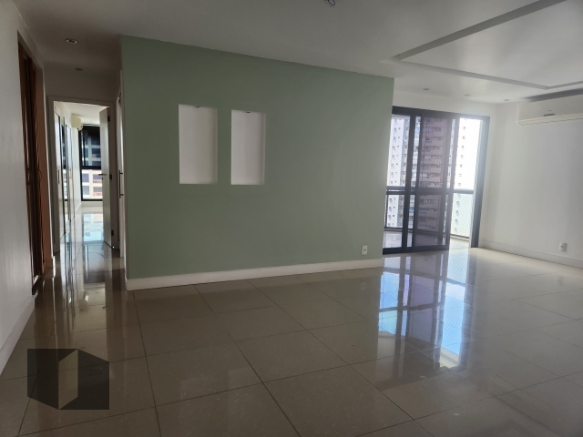 Apartamento à venda com 3 quartos, 126m² - Foto 6