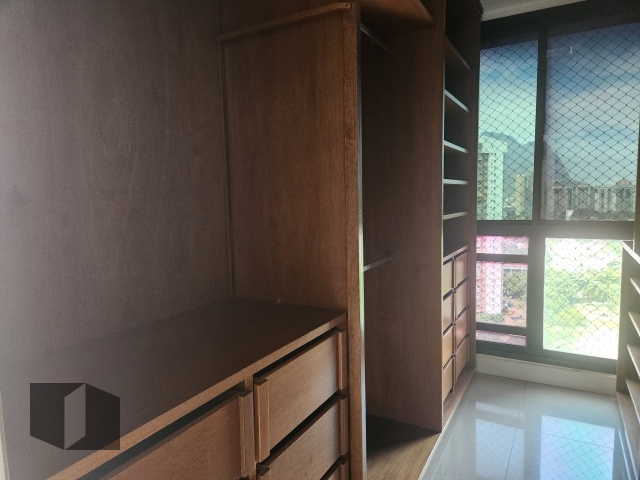 Apartamento à venda com 3 quartos, 126m² - Foto 13