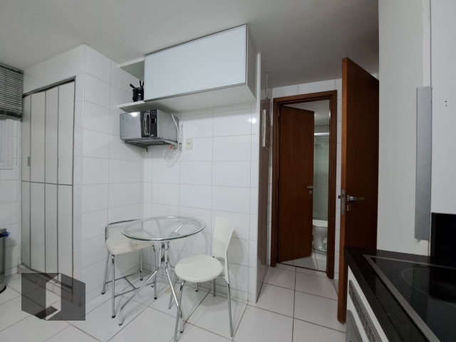 Apartamento para alugar com 3 quartos, 100m² - Foto 27