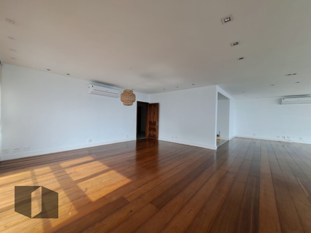 Apartamento para alugar com 4 quartos, 264m² - Foto 11