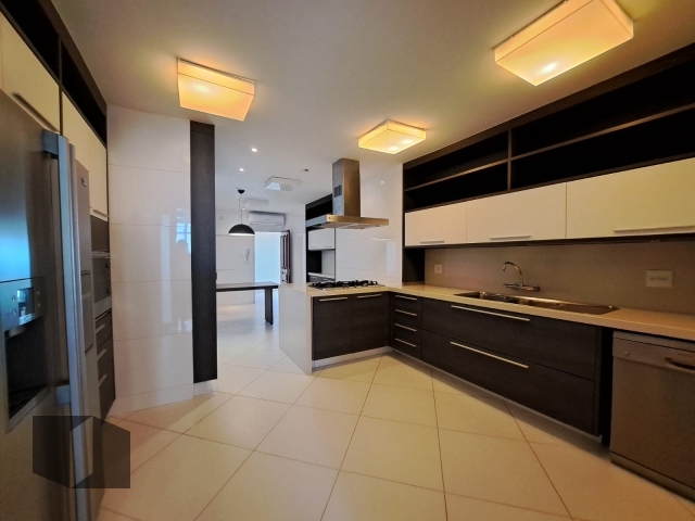 Apartamento para alugar com 4 quartos, 264m² - Foto 36