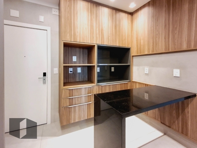 Apartamento para alugar com 3 quartos, 127m² - Foto 33