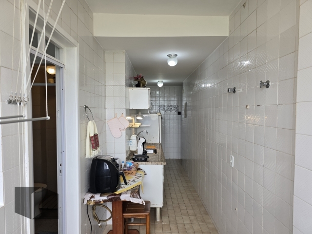 Apartamento à venda com 1 quarto, 68m² - Foto 13