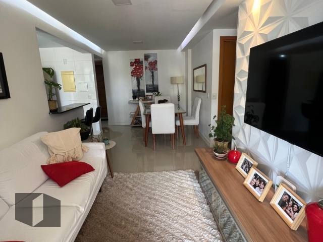 Apartamento à venda com 3 quartos, 83m² - Foto 3