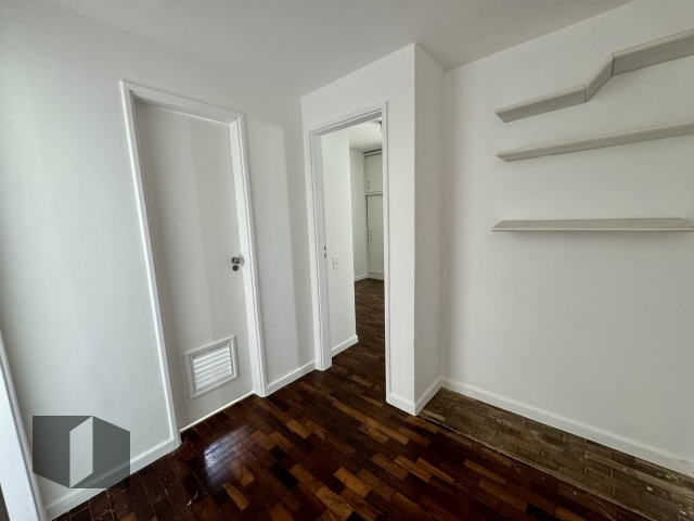 Apartamento à venda com 2 quartos, 100m² - Foto 5