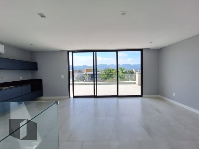 Casa à venda com 5 quartos, 358m² - Foto 16