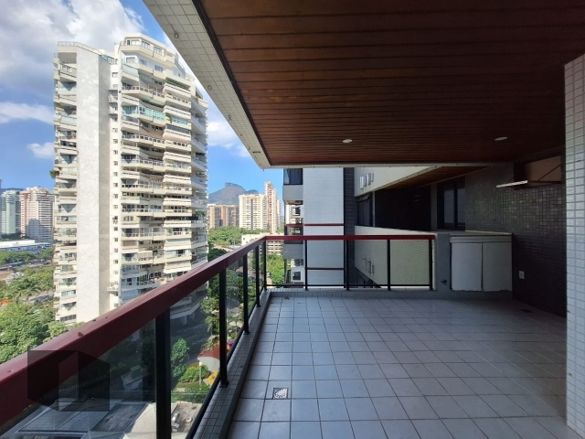 Apartamento à venda com 2 quartos, 96m² - Foto 1