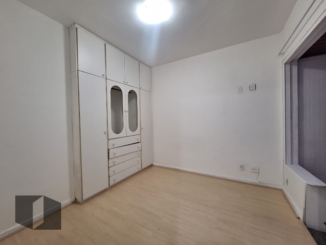 Apartamento à venda com 2 quartos, 96m² - Foto 13