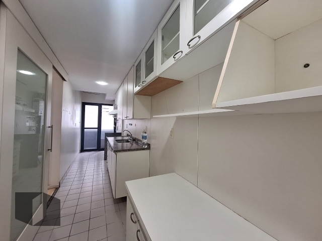 Apartamento à venda com 2 quartos, 96m² - Foto 17