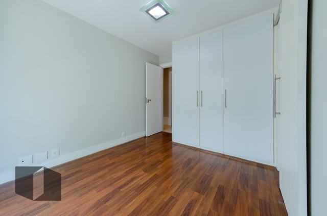 Apartamento à venda com 4 quartos, 171m² - Foto 12