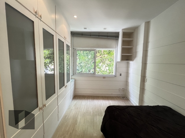 Apartamento para alugar com 3 quartos, 156m² - Foto 5